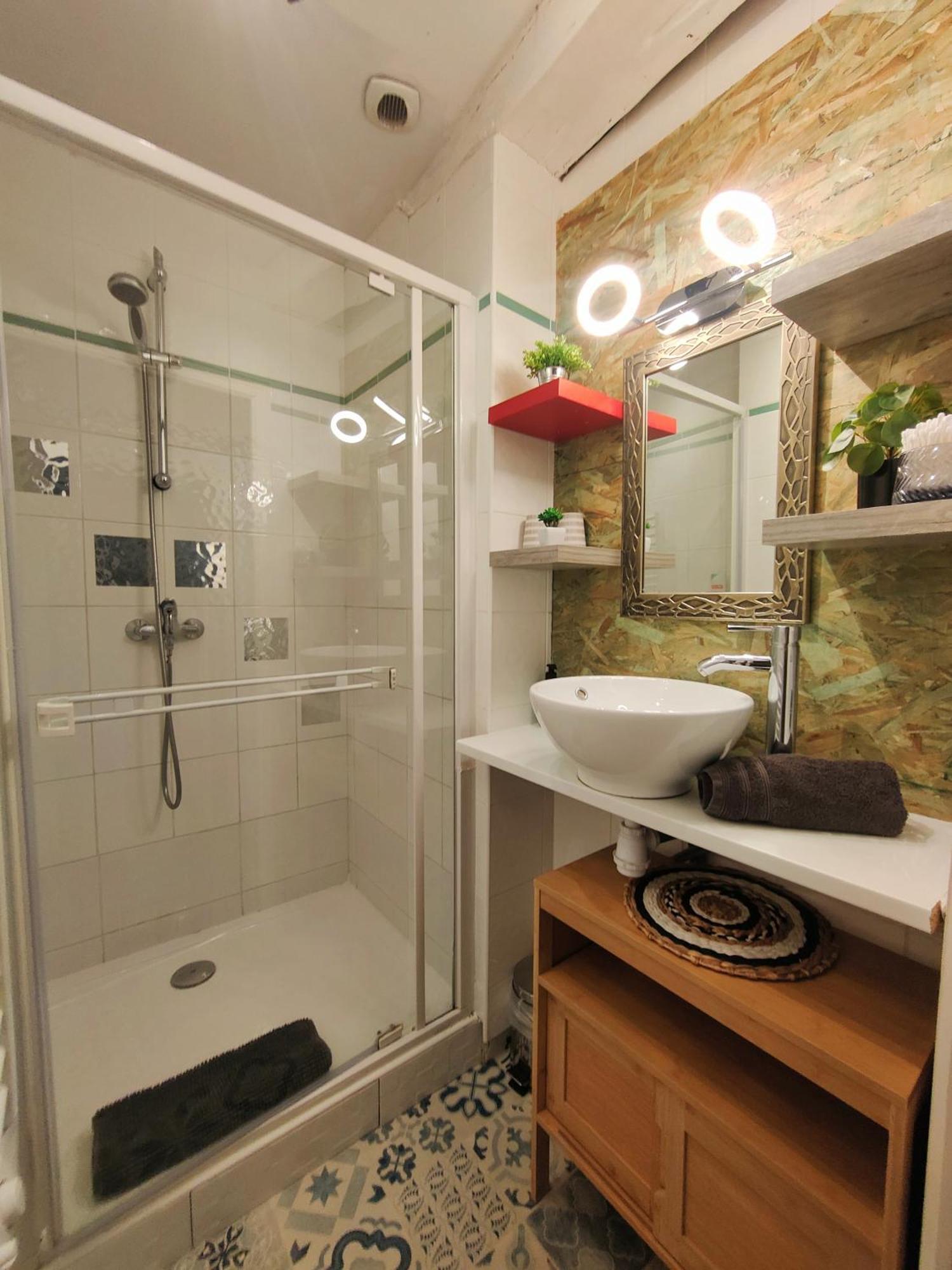 Ty Clement Apartment Динан Екстериор снимка