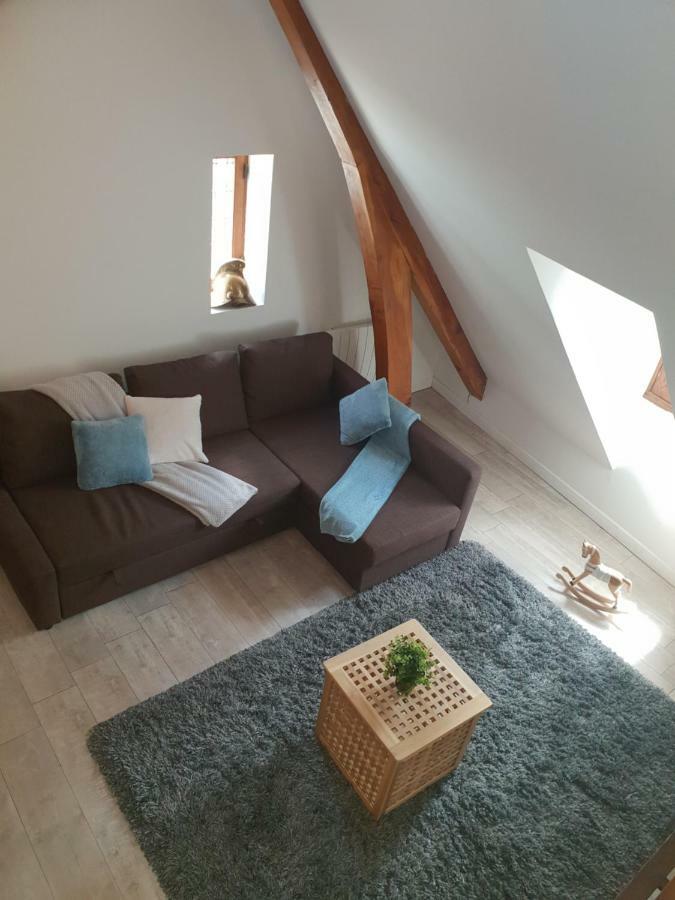 Ty Clement Apartment Динан Екстериор снимка